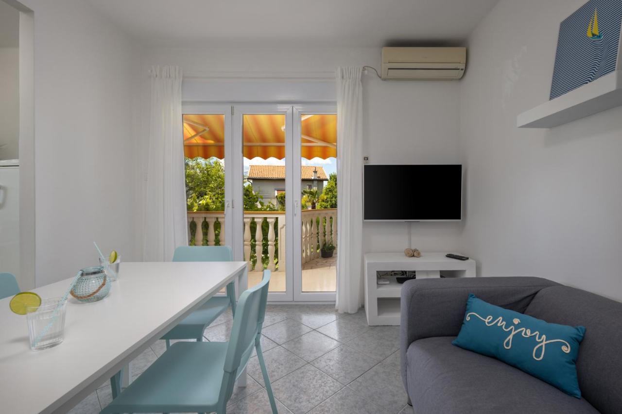 App Blue, Selce Apartment ภายนอก รูปภาพ