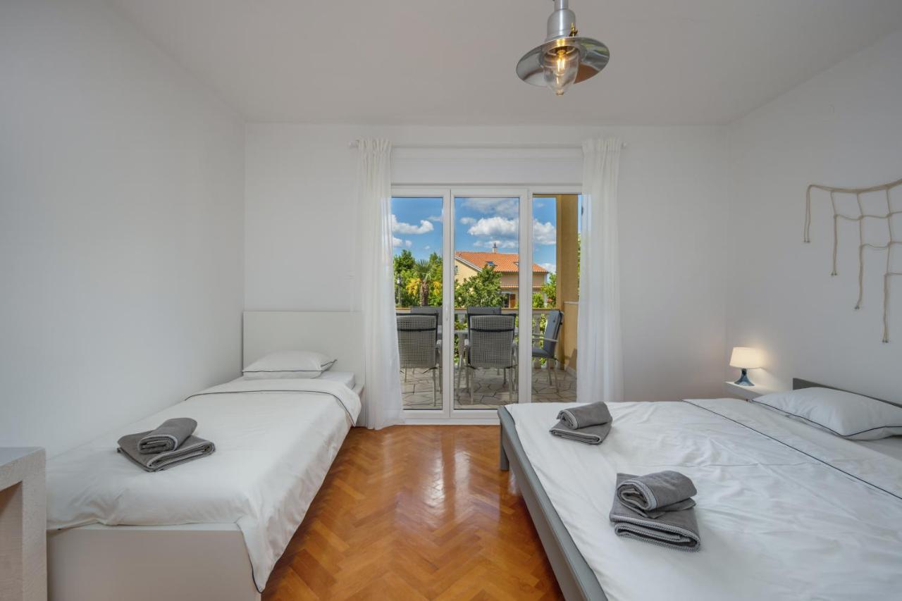 App Blue, Selce Apartment ภายนอก รูปภาพ