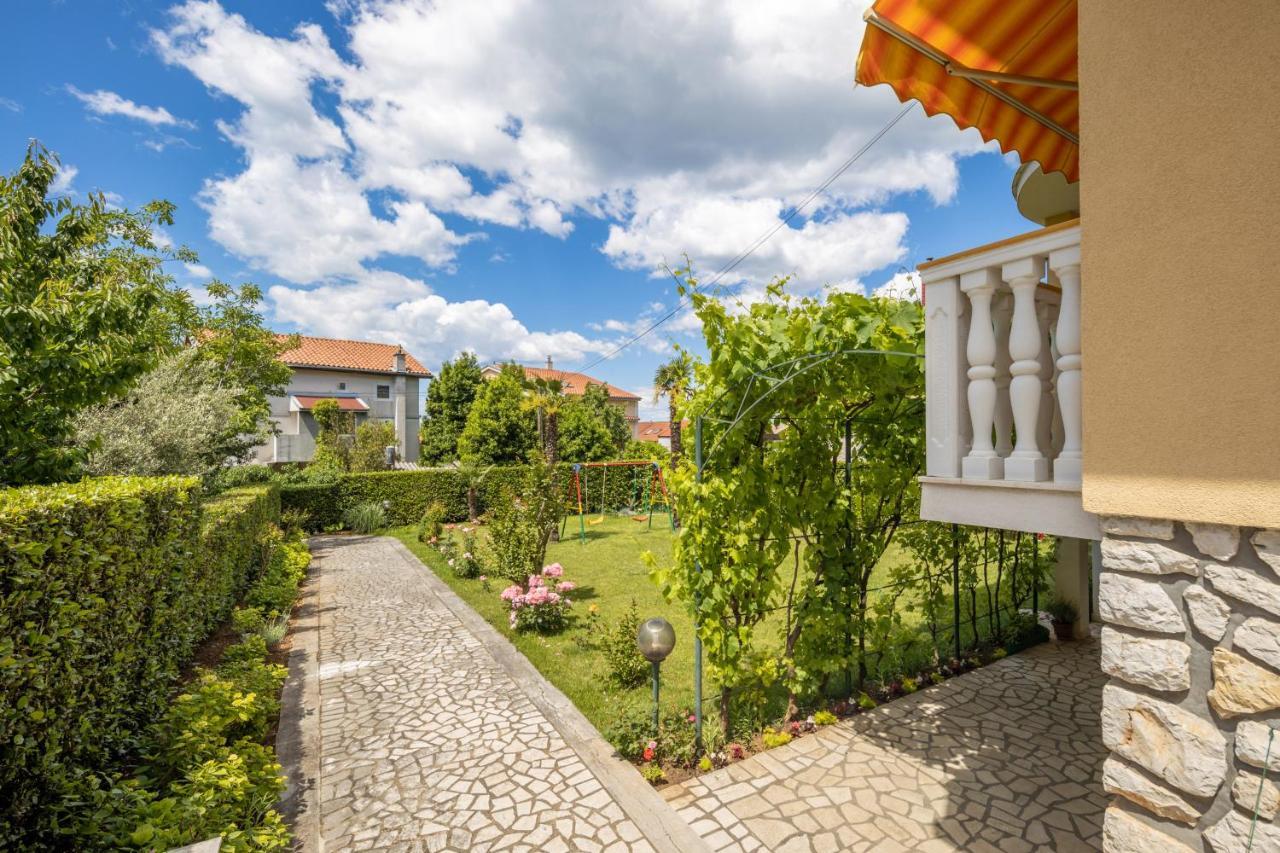 App Blue, Selce Apartment ภายนอก รูปภาพ